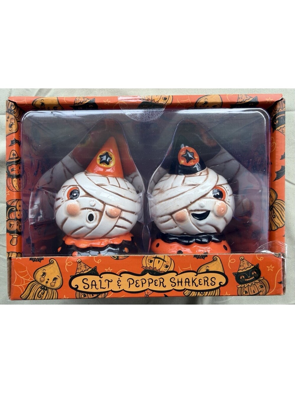 Johanna Parker Halloween Spooky Cute Mummy Couple Salt & Pepper Shakers NEW